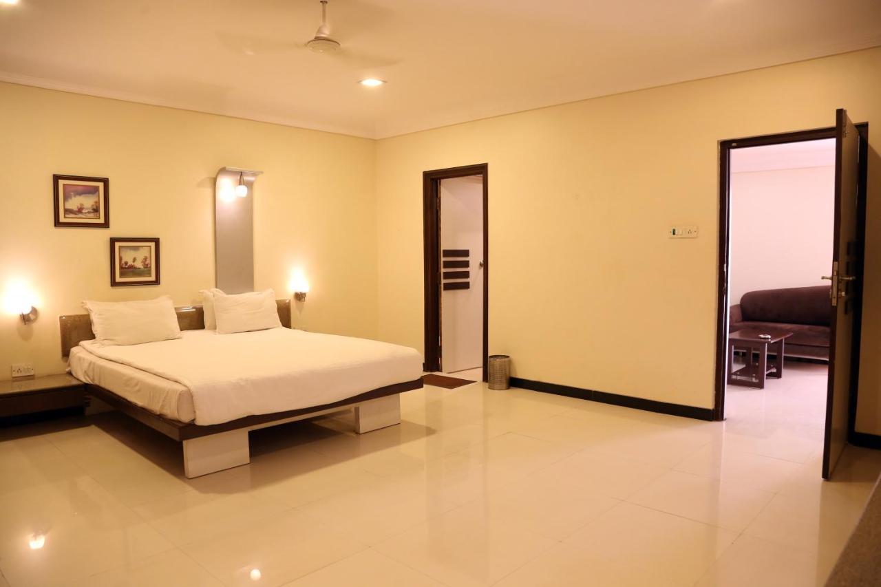 Hotel Agc Aurangabad  Exterior photo