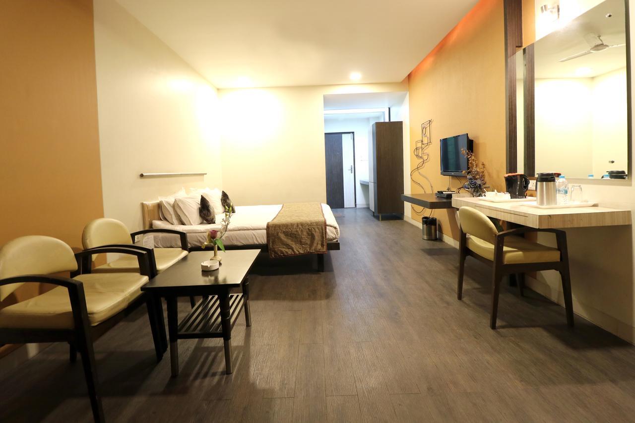 Hotel Agc Aurangabad  Exterior photo