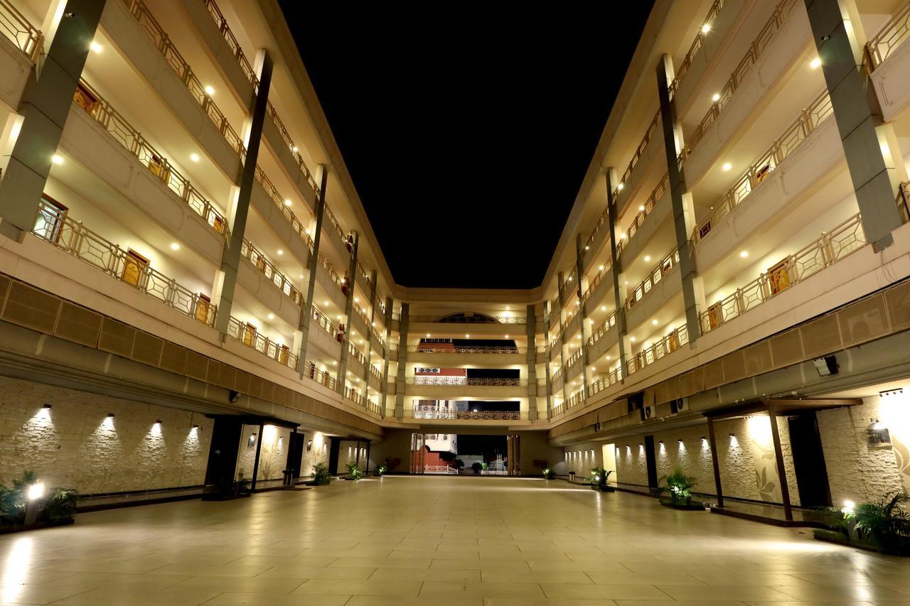 Hotel Agc Aurangabad  Exterior photo