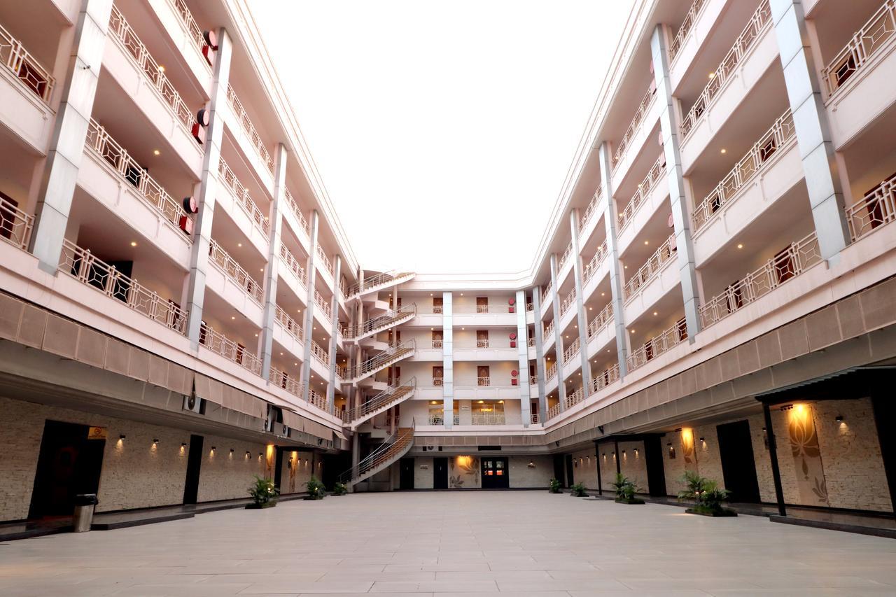 Hotel Agc Aurangabad  Exterior photo